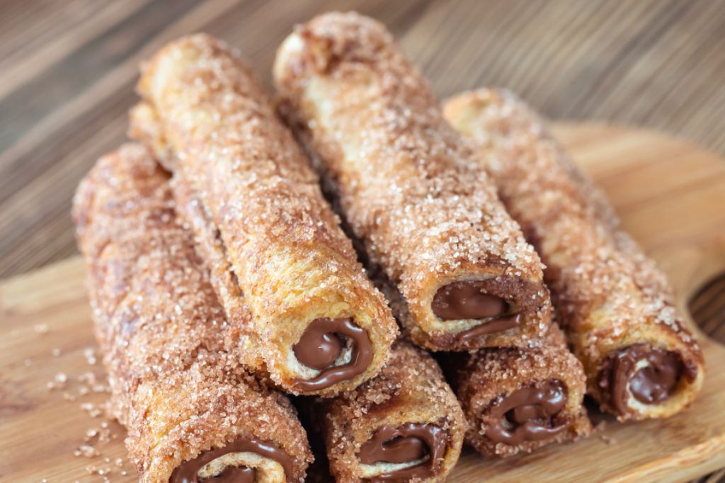 Strawberry Cream Cheese Rolls