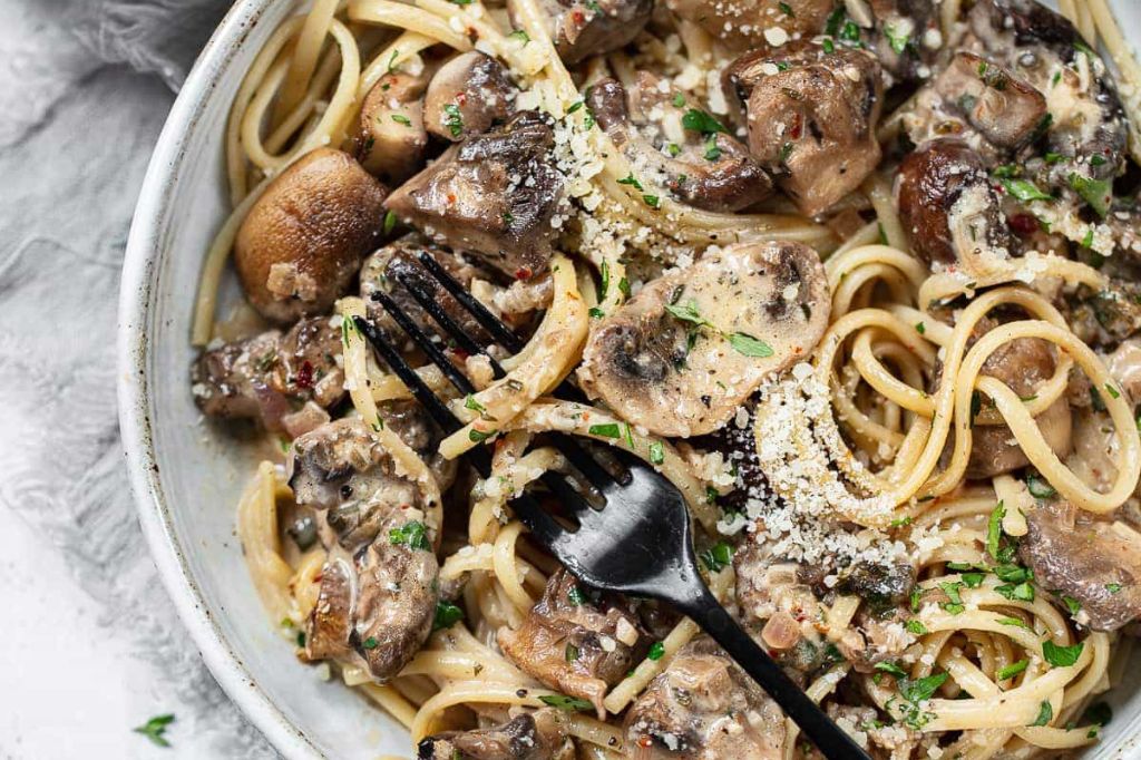 Classic Creamy Mushroom Parmesan Pasta